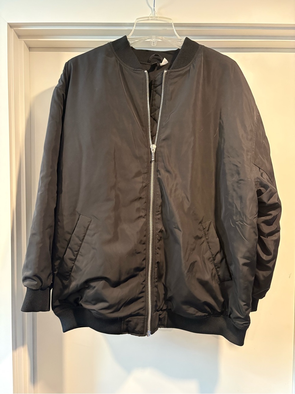 Divided by H&M Oversize Black Bomber Jacket - Classic Lightweight Coat